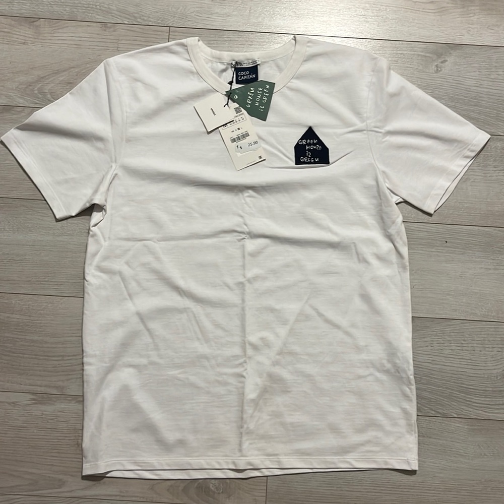 BRAND NEW Zara Graphic Tee - Unisex